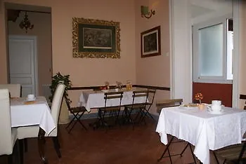 Palazzo Benso Bed and Breakfast Palermo 3*,  Italië