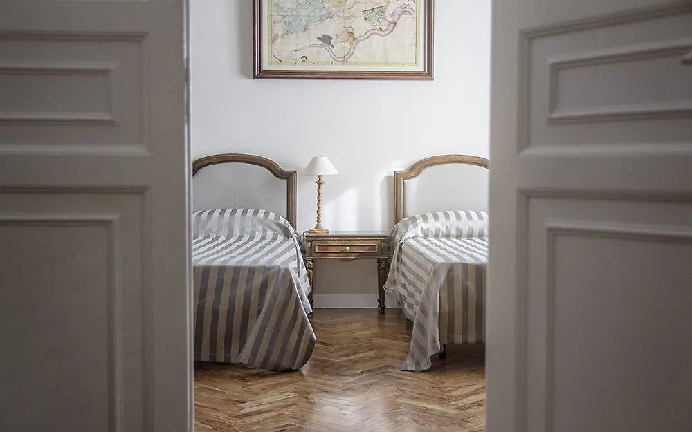Bed and Breakfast Palazzo Benso Palermo Bed & Breakfast