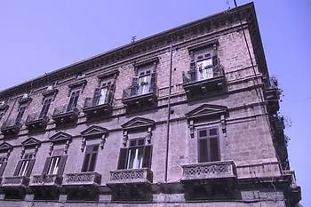 Palazzo Benso Bed & Breakfast Palermo 3*,